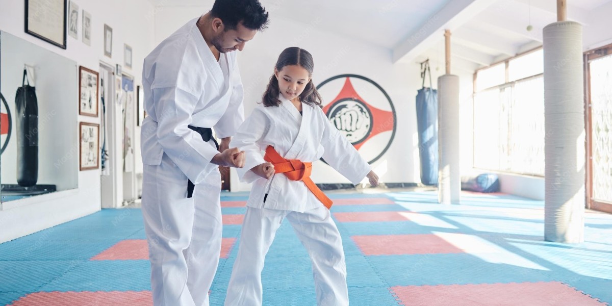 How Does Martial Arts Training in Tujunga Support Personal Growth?